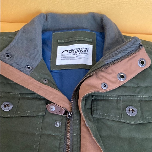 Mountain khakis Jackson hole Wyoming Green Swagger Vest - Picture 2 of 13